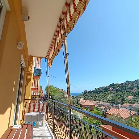 Altido Bright Flat With 2 Balconies And Sea View Alassio